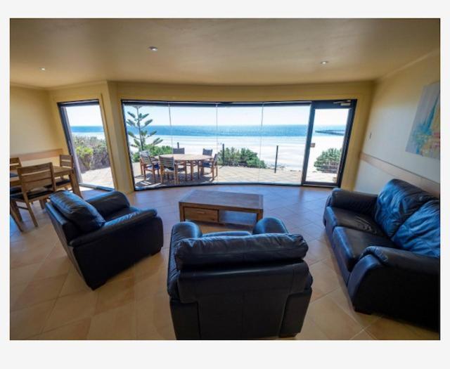 Cliff House Beachfront Villas Moonta Kültér fotó